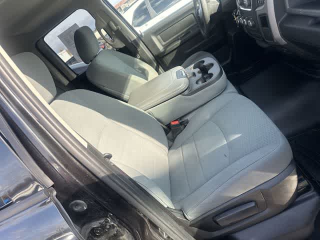 2018 RAM 1500 Express Quad Cab 4x4 6'4' Box