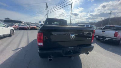 2018 RAM 1500 Express Quad Cab 4x4 6'4' Box