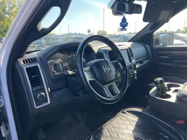 2022 RAM 1500 Classic Warlock Quad Cab 4x4 6'4' Box