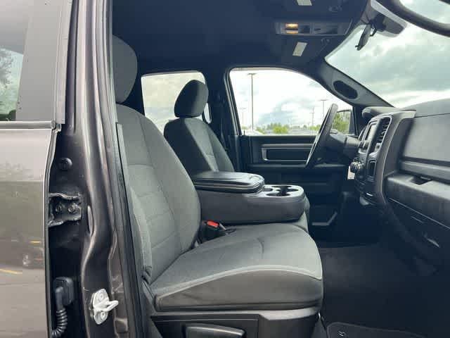 2021 RAM 1500 Classic Warlock Quad Cab 4x4 6'4' Box