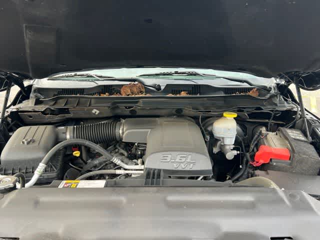 2022 RAM 1500 Classic Warlock Quad Cab 4x4 6'4' Box