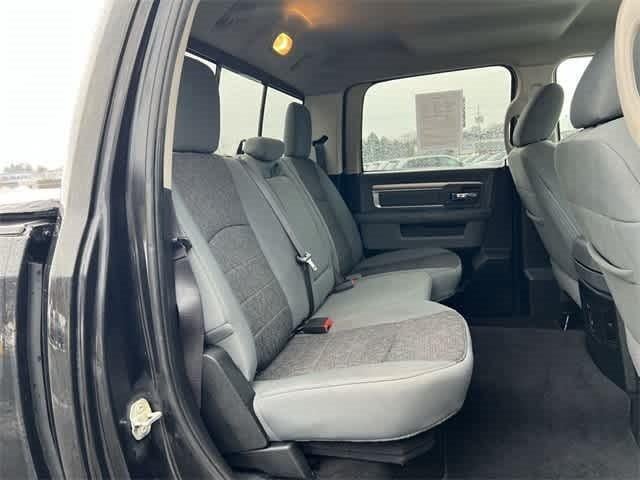 2018 RAM 1500 Big Horn Crew Cab 4x4 5'7' Box