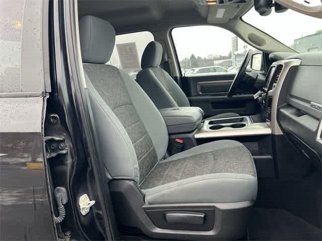 2018 RAM 1500 Big Horn Crew Cab 4x4 5'7' Box