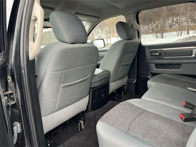 2018 RAM 1500 Big Horn Crew Cab 4x4 5'7' Box