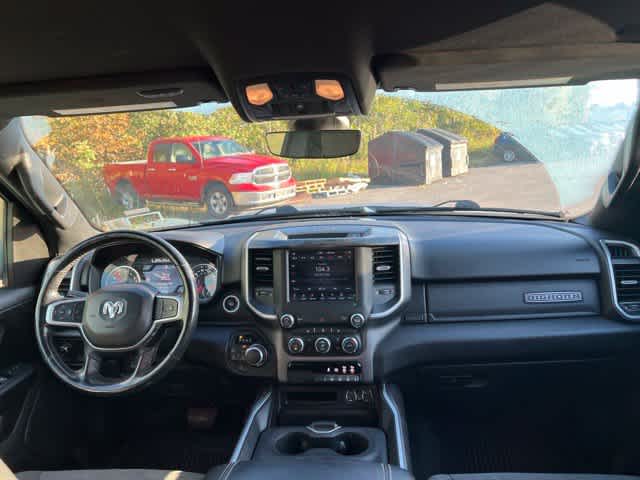 2020 RAM 1500 Big Horn Quad Cab 4x4 6'4' Box