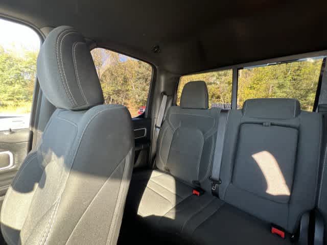 2020 RAM 1500 Big Horn Quad Cab 4x4 6'4' Box