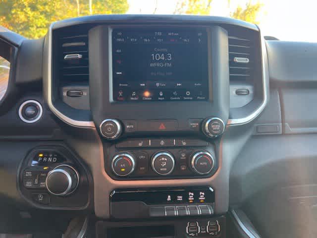 2020 RAM 1500 Big Horn Quad Cab 4x4 6'4' Box