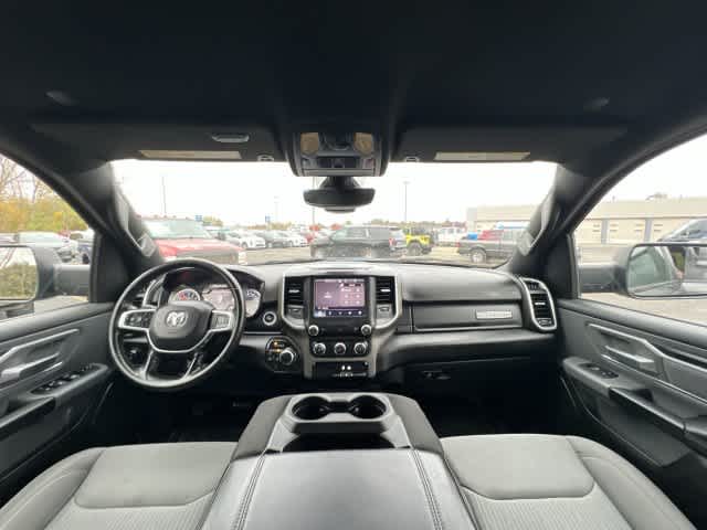 2022 RAM 1500 Big Horn Crew Cab 4x4 5'7' Box
