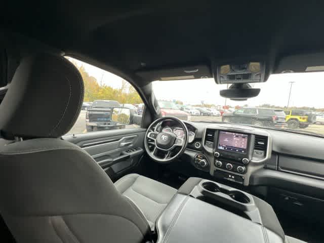 2022 RAM 1500 Big Horn Crew Cab 4x4 5'7' Box
