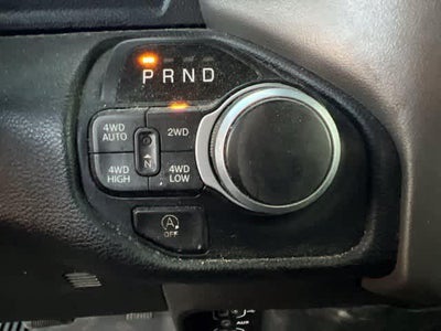 2022 RAM 1500 Big Horn Crew Cab 4x4 5'7' Box