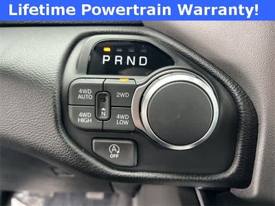 2025 RAM Ram 1500 RAM 1500 BIG HORN CREW CAB 4X4 5'7' BOX