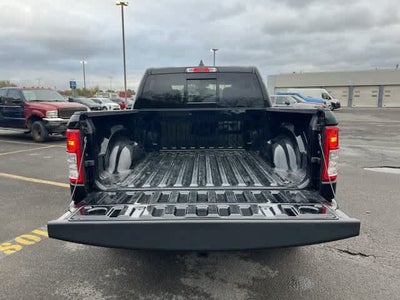 2023 RAM 1500 Big Horn Crew Cab 4x4 5'7' Box