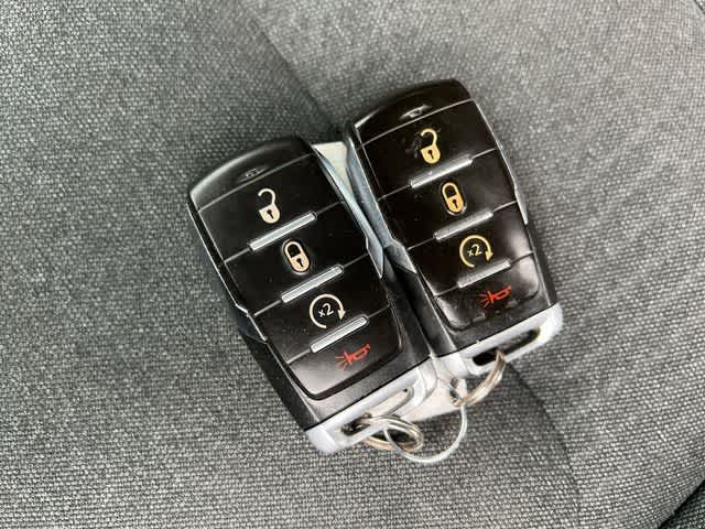 2019 RAM 1500 Big Horn/Lone Star Crew Cab 4x4 5'7' Box