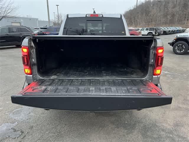 2023 RAM 1500 Big Horn Crew Cab 4x4 5'7' Box