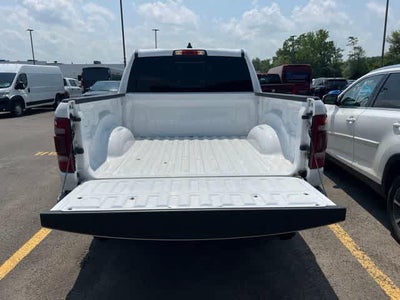 2021 RAM 1500 Laramie Crew Cab 4x4 5'7' Box