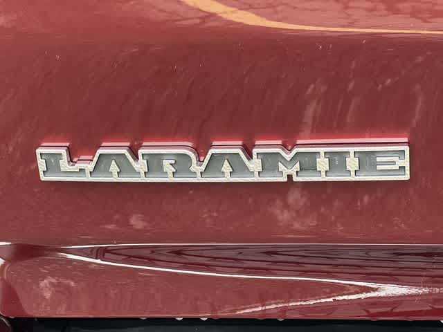 2023 RAM 1500 Laramie Crew Cab 4x4 5'7' Box