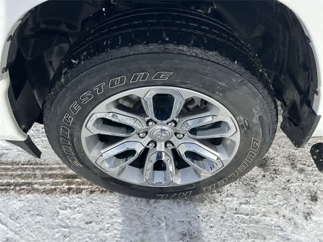 2023 RAM 1500 Laramie Crew Cab 4x4 5'7' Box