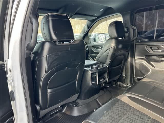 2023 RAM 1500 Laramie Crew Cab 4x4 5'7' Box