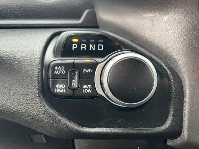 2021 RAM 1500 Big Horn Crew Cab 4x4 6'4' Box