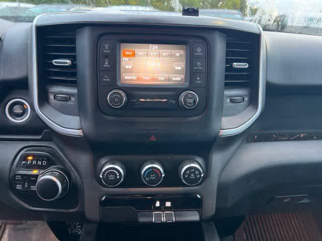 2021 RAM 1500 Big Horn Crew Cab 4x4 6'4' Box