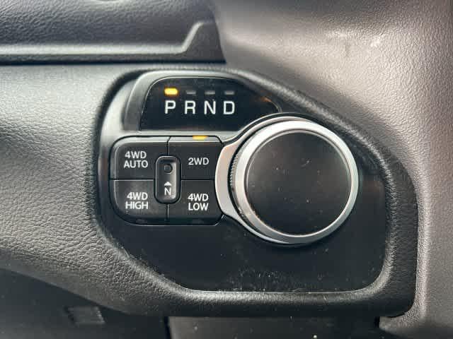 2021 RAM 1500 Big Horn Crew Cab 4x4 6'4' Box