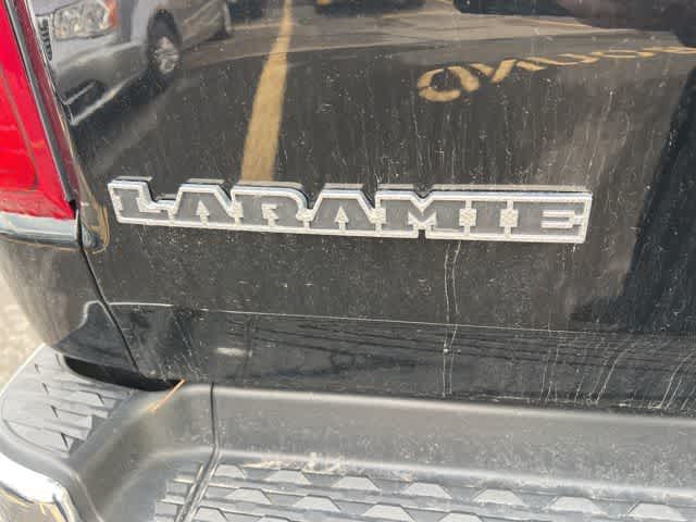 2021 RAM 1500 Laramie Crew Cab 4x4 6'4' Box