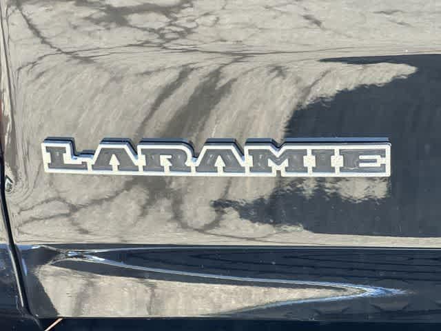 2021 RAM 1500 Laramie Crew Cab 4x4 6'4' Box