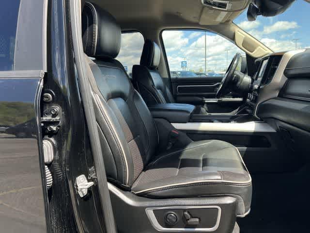 2021 RAM 1500 Laramie Crew Cab 4x4 6'4' Box