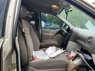 2006 Dodge Caravan SE
