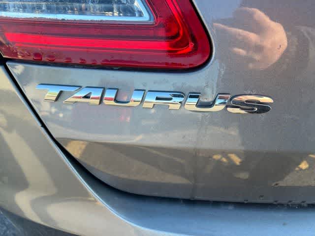 2013 Ford Taurus SEL