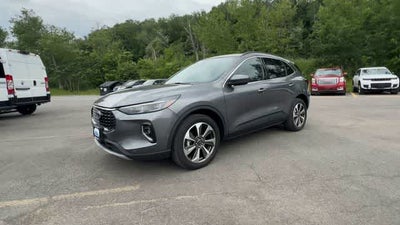 2023 Ford Escape Platinum