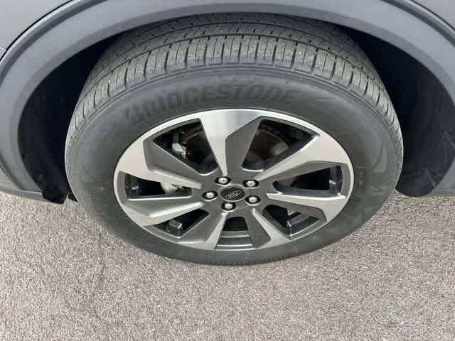2023 Ford Escape Platinum