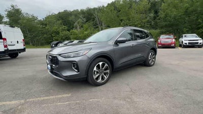 2023 Ford Escape Platinum