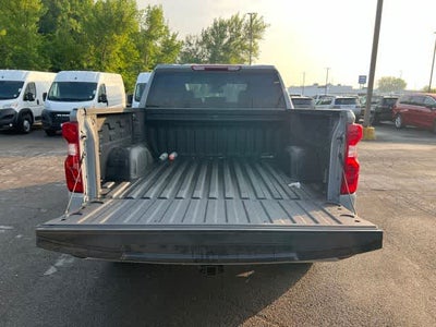 2024 Chevrolet Silverado 1500 4WD Crew Cab Short Bed Custom