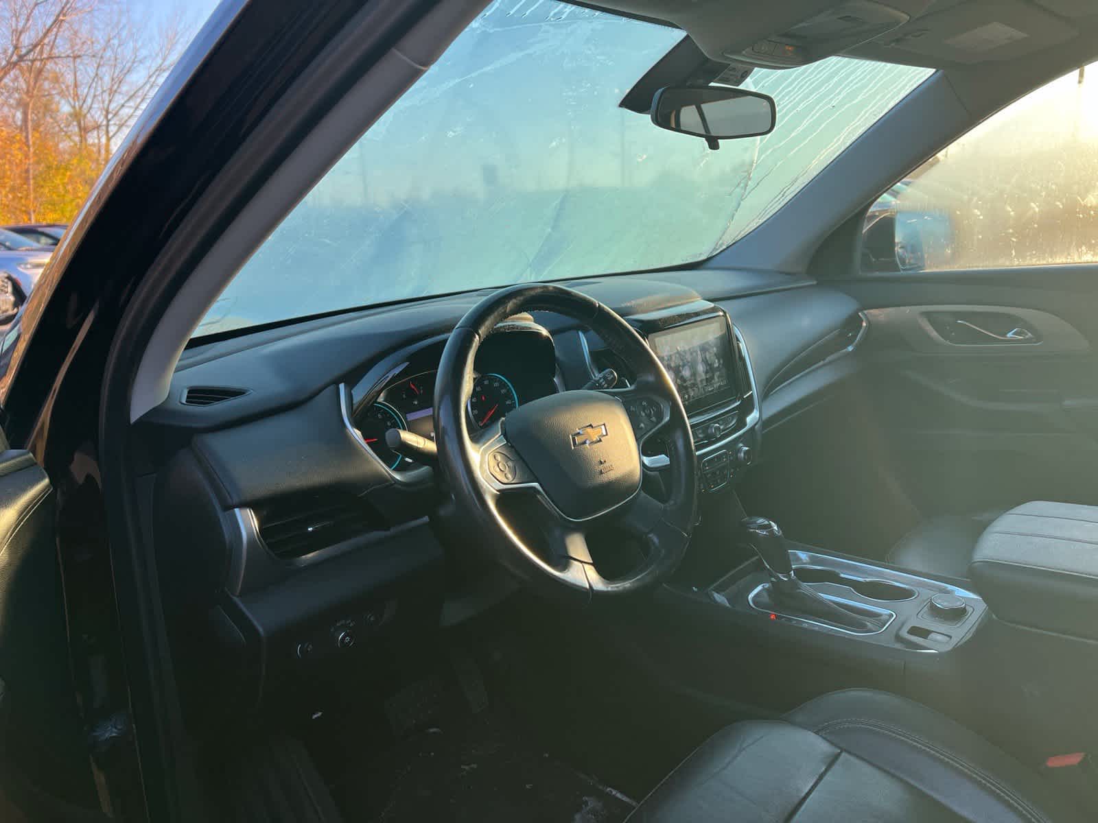 2020 Chevrolet Traverse LT Leather