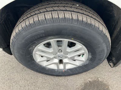 2021 Nissan Frontier Crew Cab SV 4x4