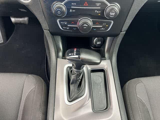 2022 Dodge Charger SXT RWD