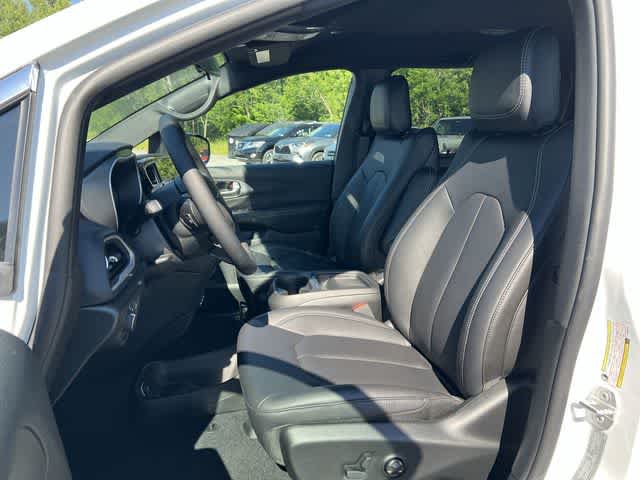 2027 Chrysler Pacifica PACIFICA LX
