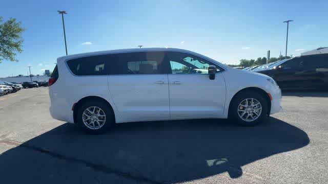 2027 Chrysler Pacifica PACIFICA LX