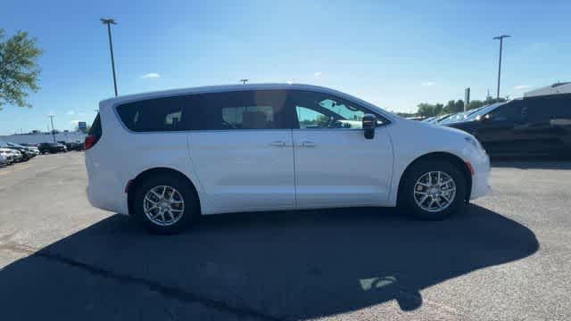 2027 Chrysler Pacifica PACIFICA LX
