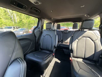 2027 Chrysler Pacifica PACIFICA LX