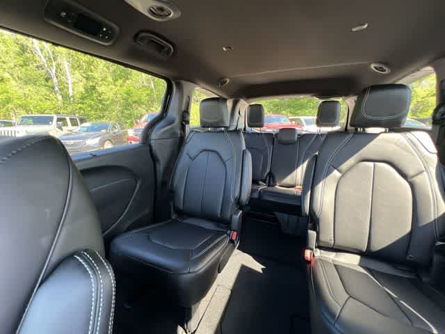 2027 Chrysler Pacifica PACIFICA LX