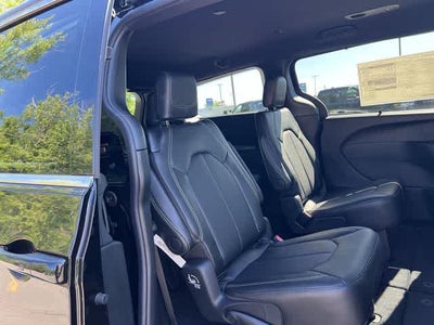 2027 Chrysler Pacifica PACIFICA LX