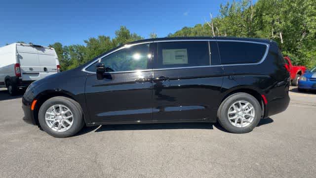 2027 Chrysler Pacifica PACIFICA LX