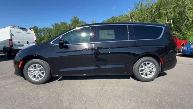 2027 Chrysler Pacifica PACIFICA LX