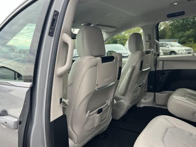 2019 Chrysler Pacifica Touring L Plus