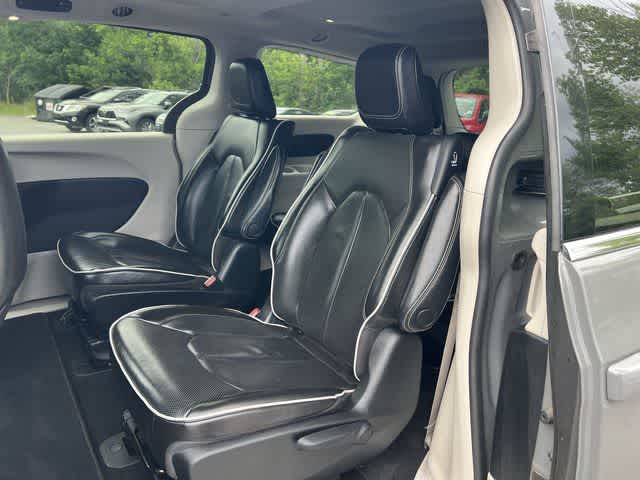 2022 Chrysler Pacifica Hybrid Limited