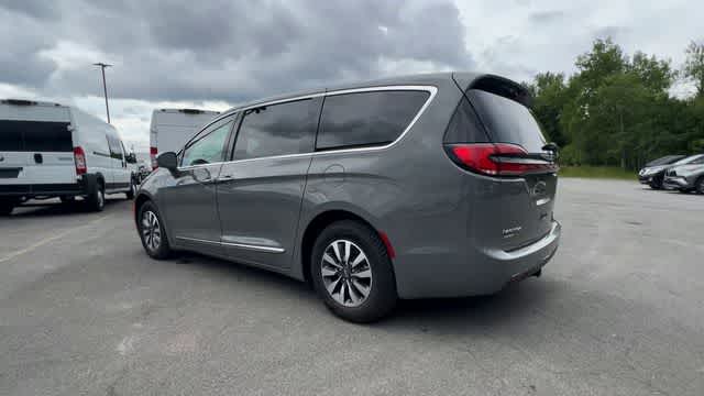 2022 Chrysler Pacifica Hybrid Limited