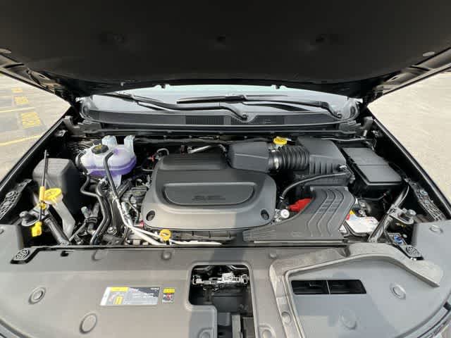 2027 Chrysler Pacifica PACIFICA SELECT AWD