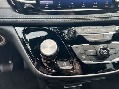 2027 Chrysler Pacifica PACIFICA SELECT AWD